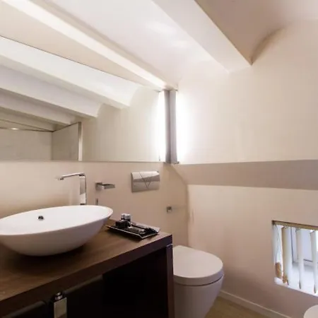 Appartement Luxury Alma Apartments *