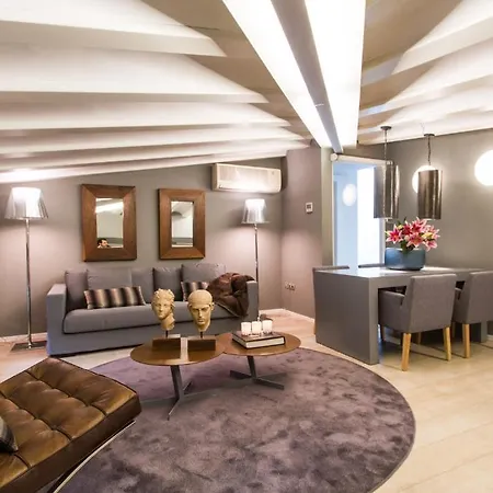 Luxury Alma Apartments Appartement