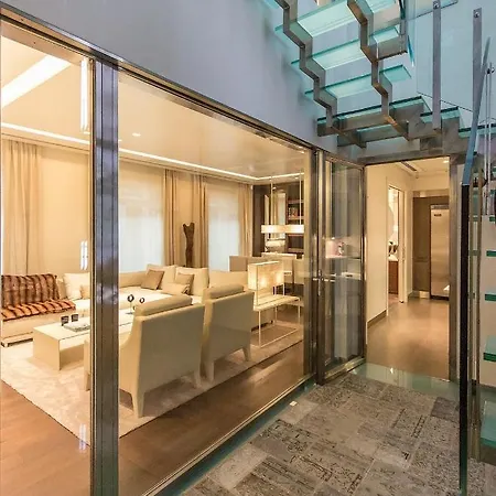 Luxury Alma Apartments